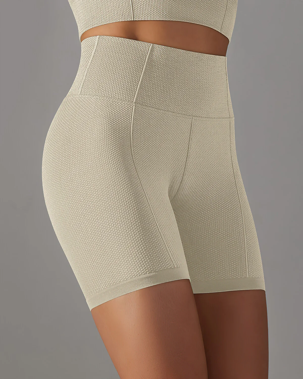 Alodia Shorts - Beige - Image 3