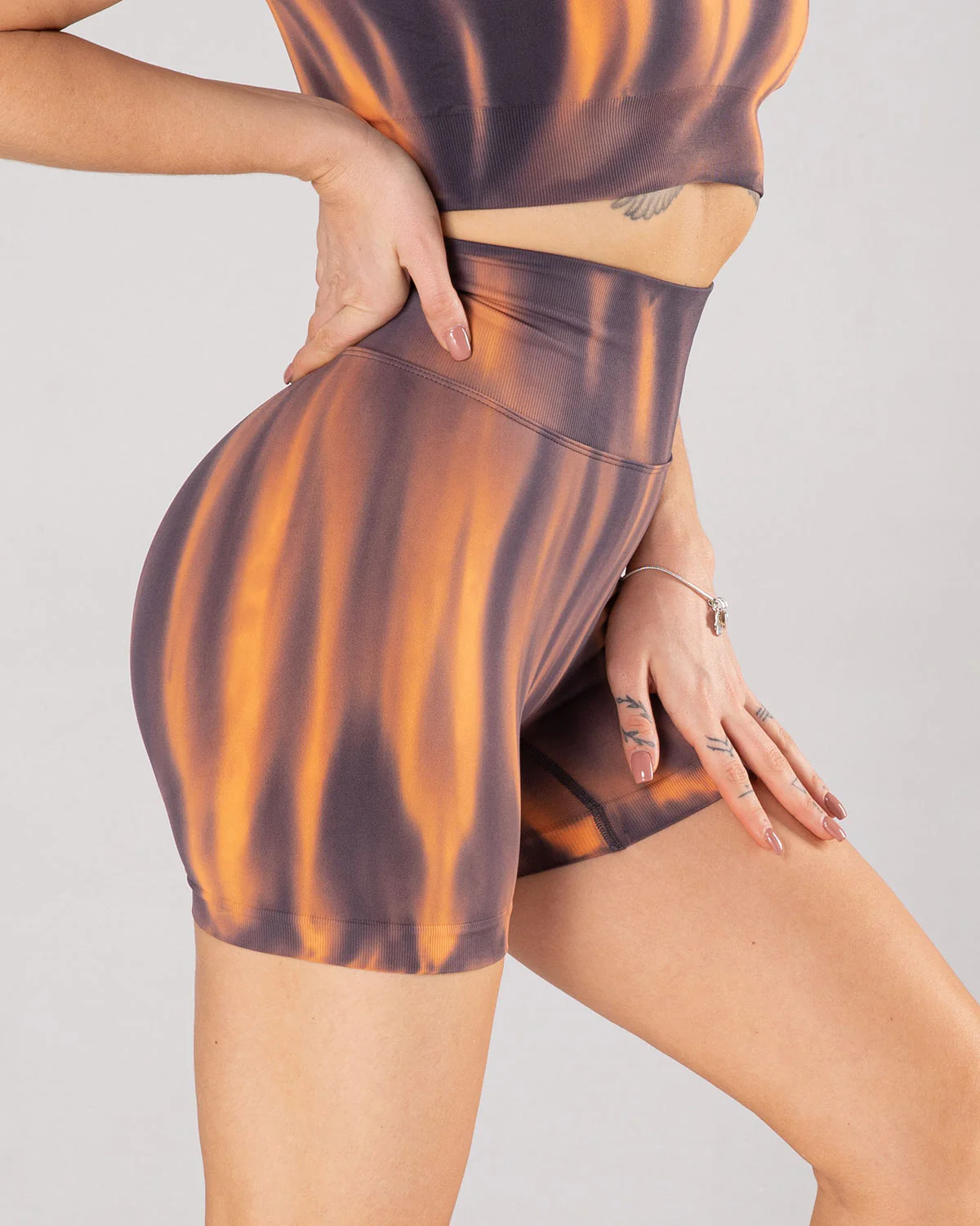 Daphne Scrunch Shorts - Brown - Image 4