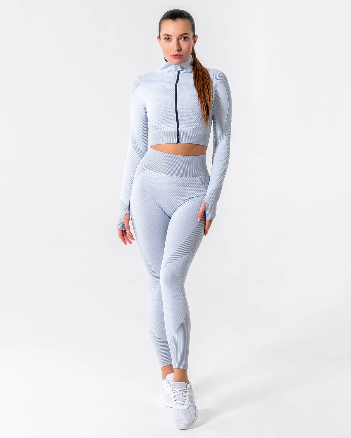 Embrace Seamless Long Sleeve - Grey - Image 5
