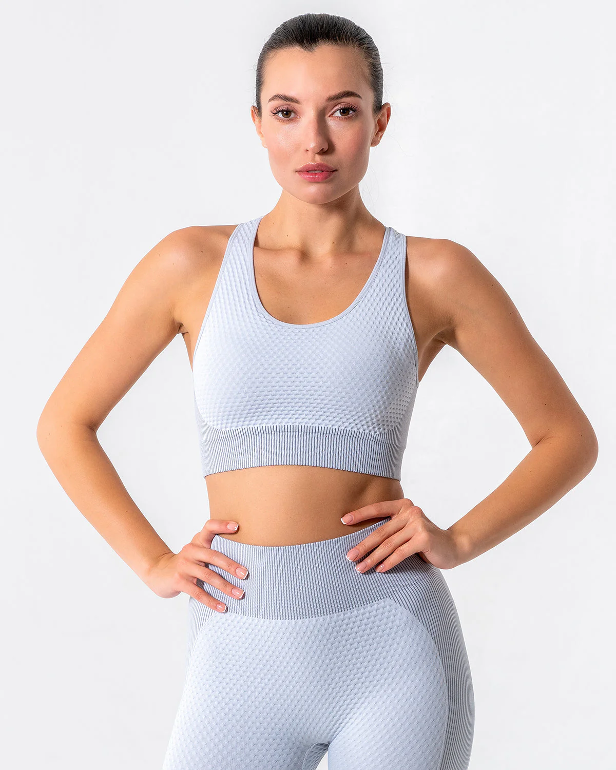 Embrace Seamless Sports Bra - Grey - Image 5