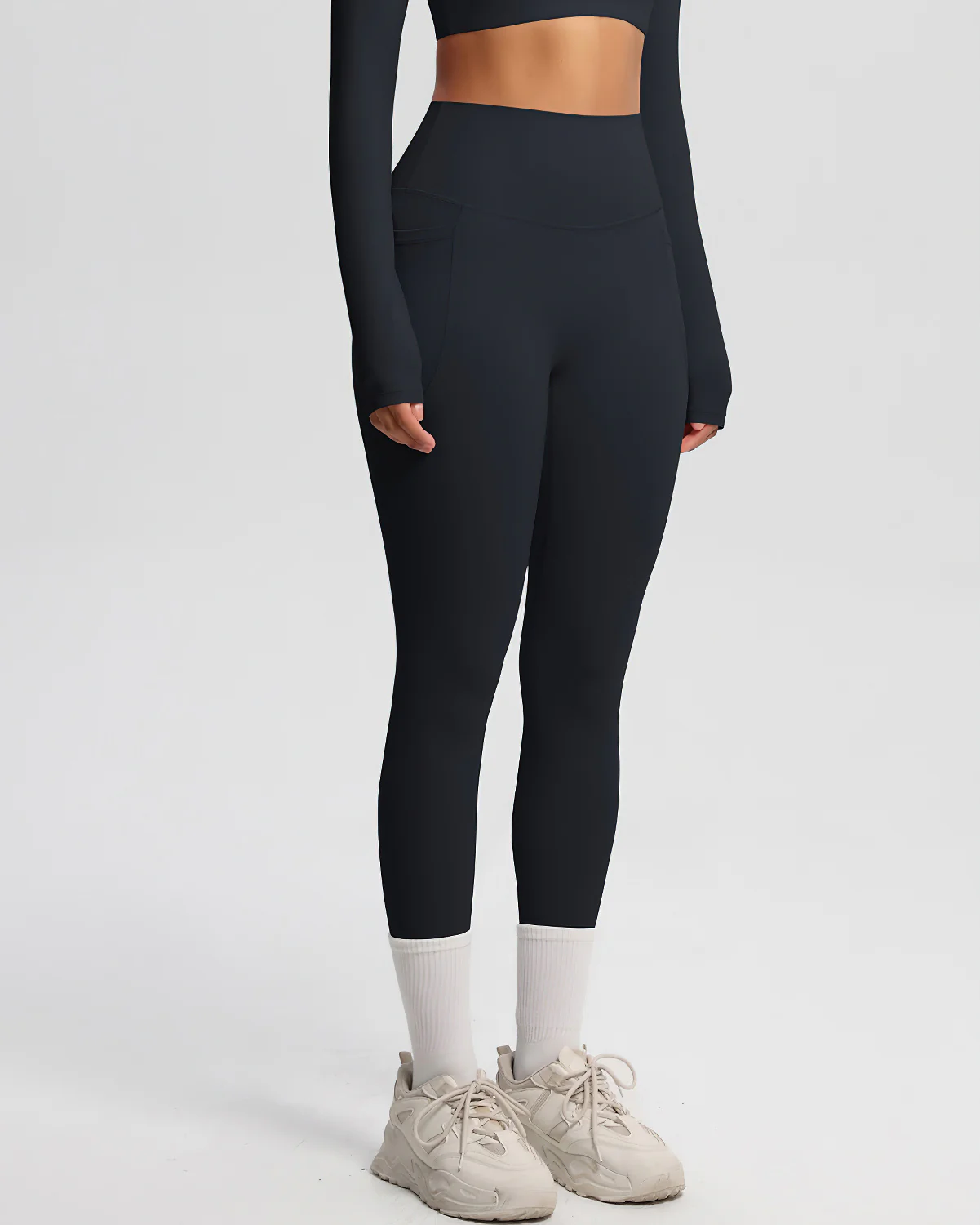 Gwen Pocket Leggings - Black - Image 4