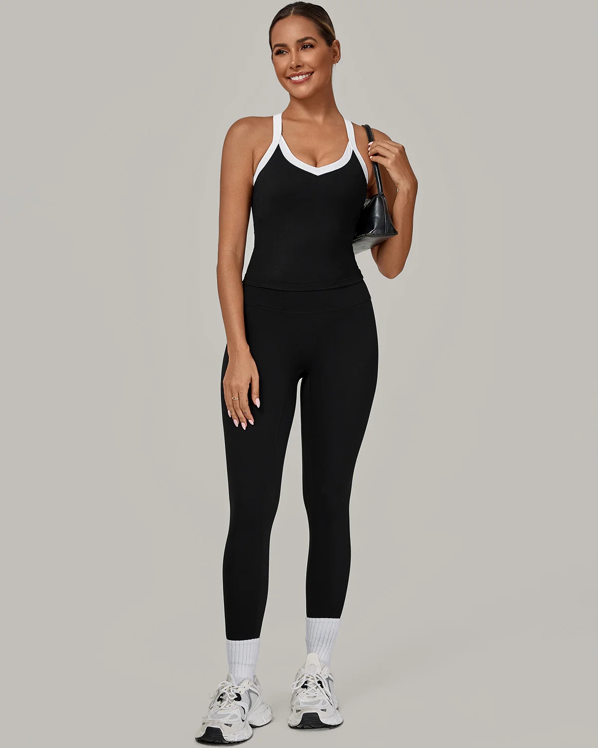Hermione Sports Bra - Black - Image 6