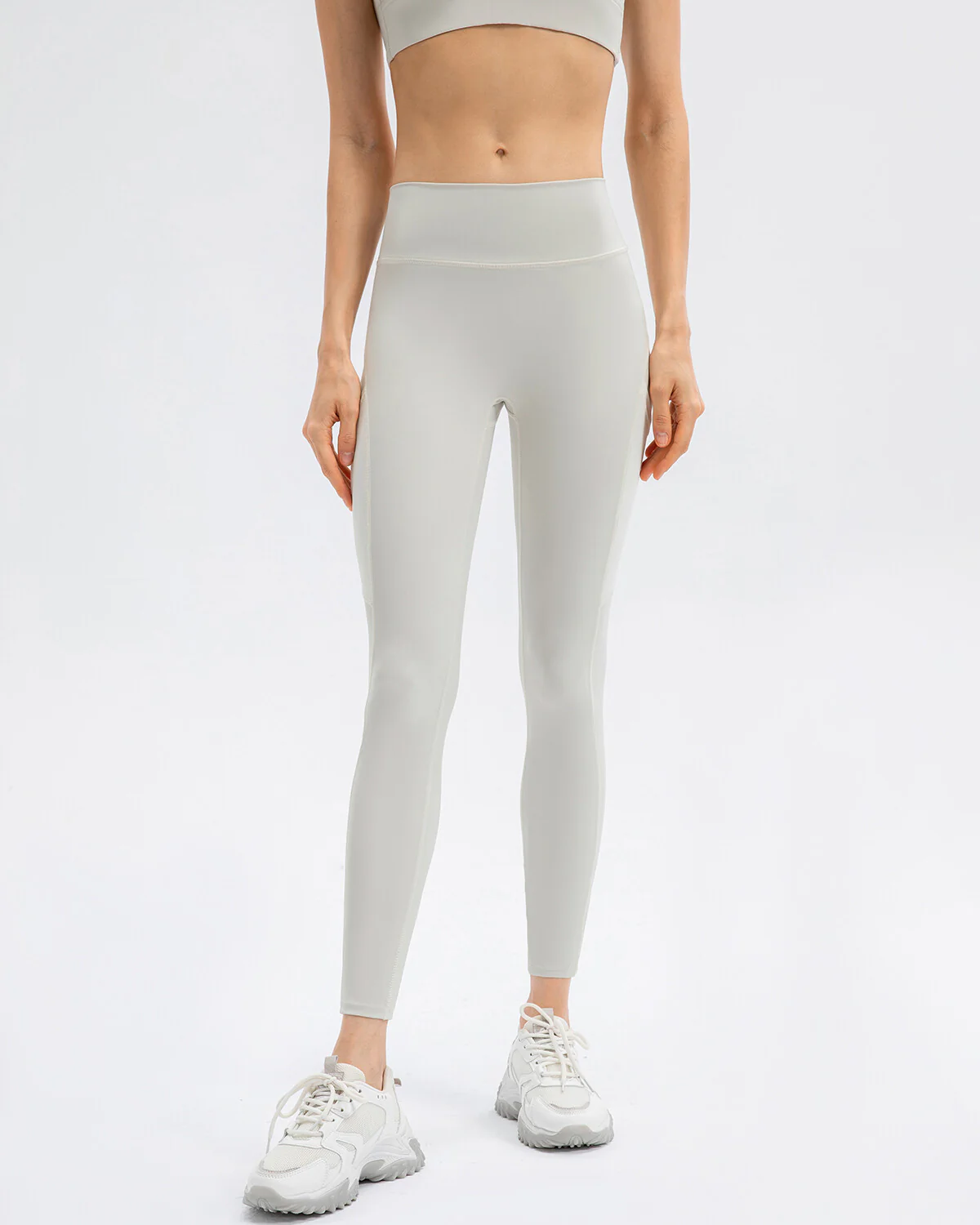 Iris Seamless Pocket Leggings - White - Image 2