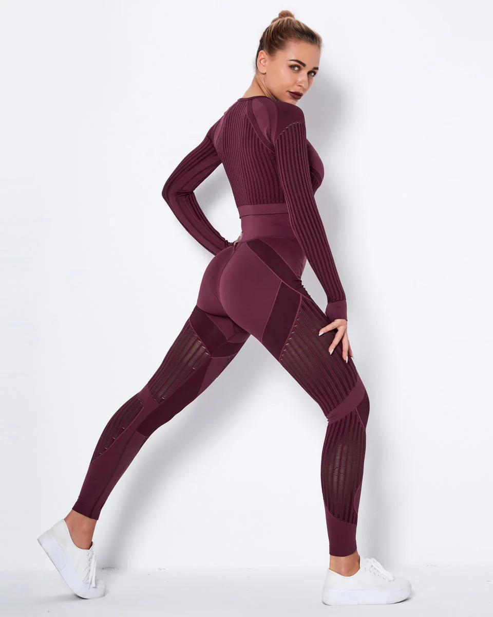 Lorica Long Sleeve - Burgundy - Image 8