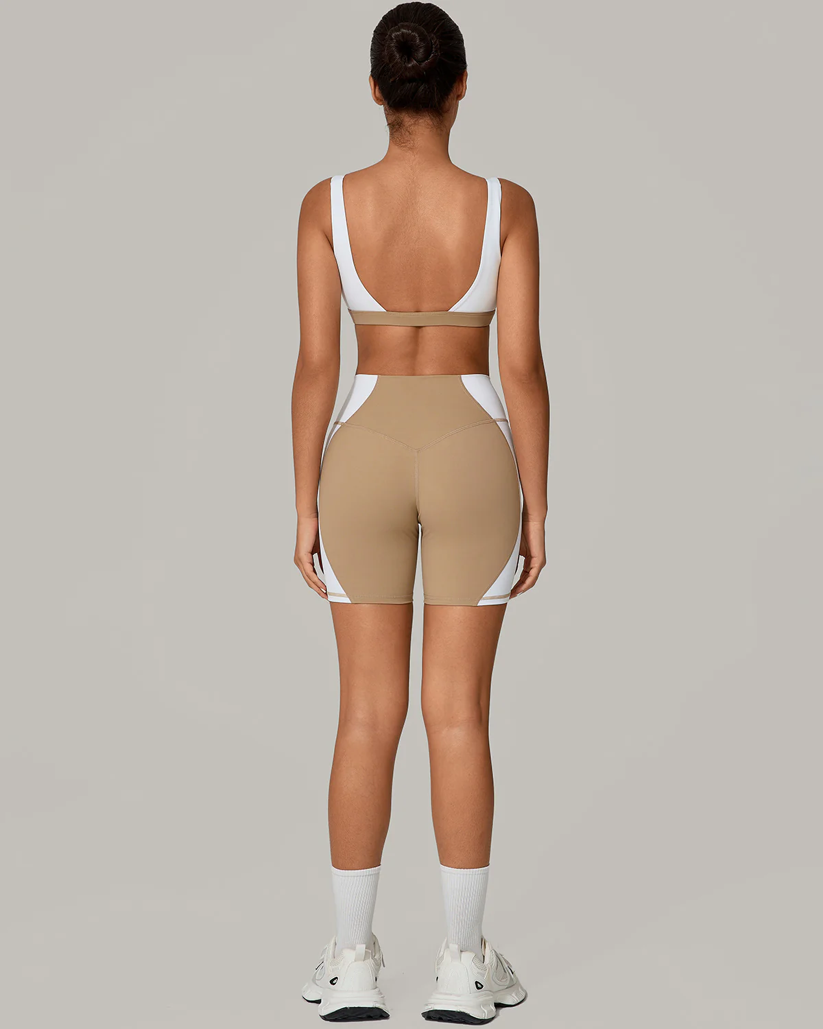 Xanthia Sports Bra - Khaki - Image 7