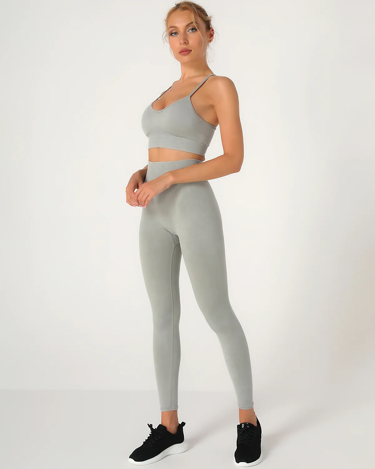 Yesley Performance Bra - Image 13