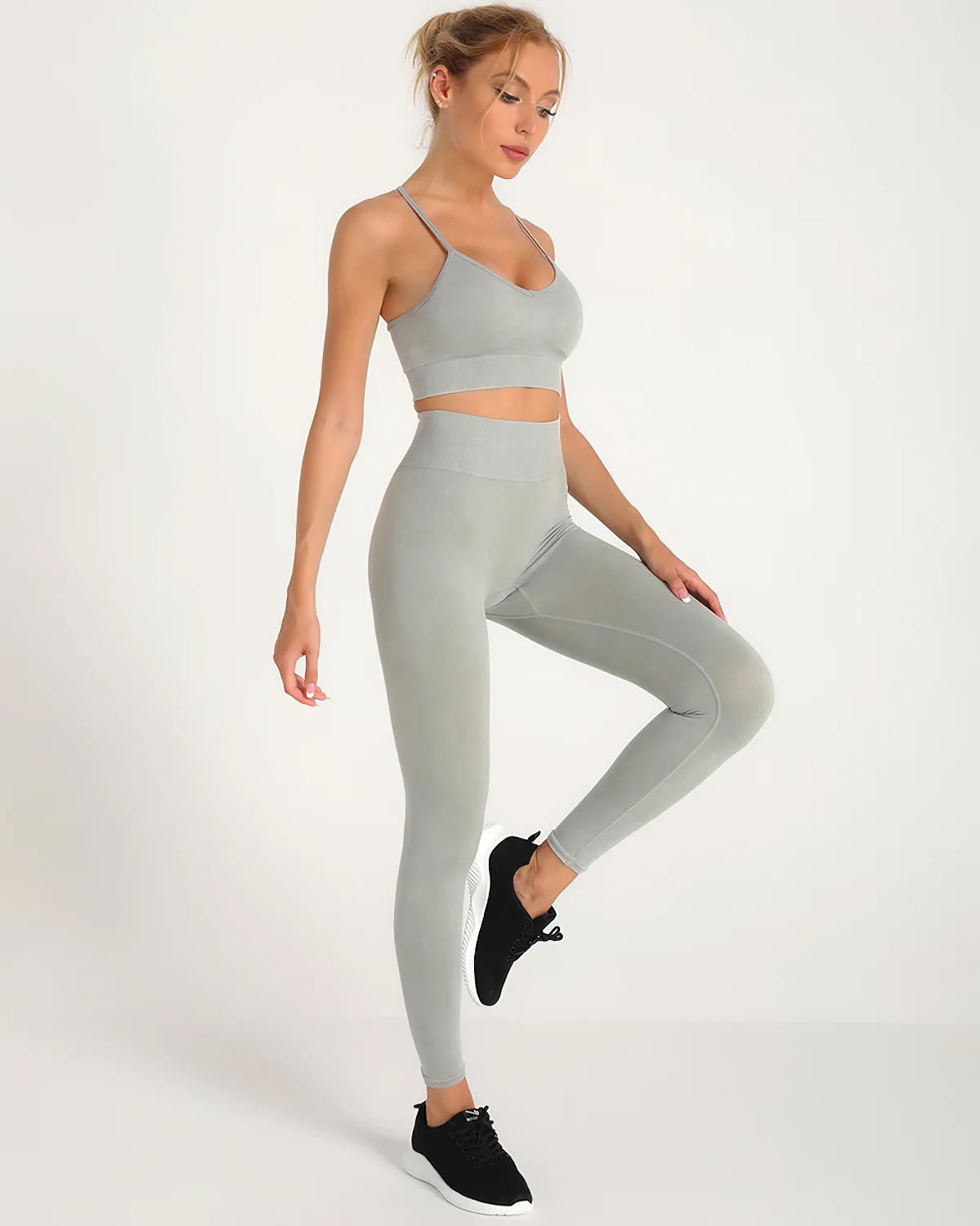 Yesley Performance Bra - Image 16